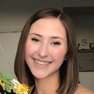 Meet your Posher, Claire